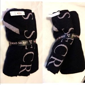 Brand new Victoria secret blanket